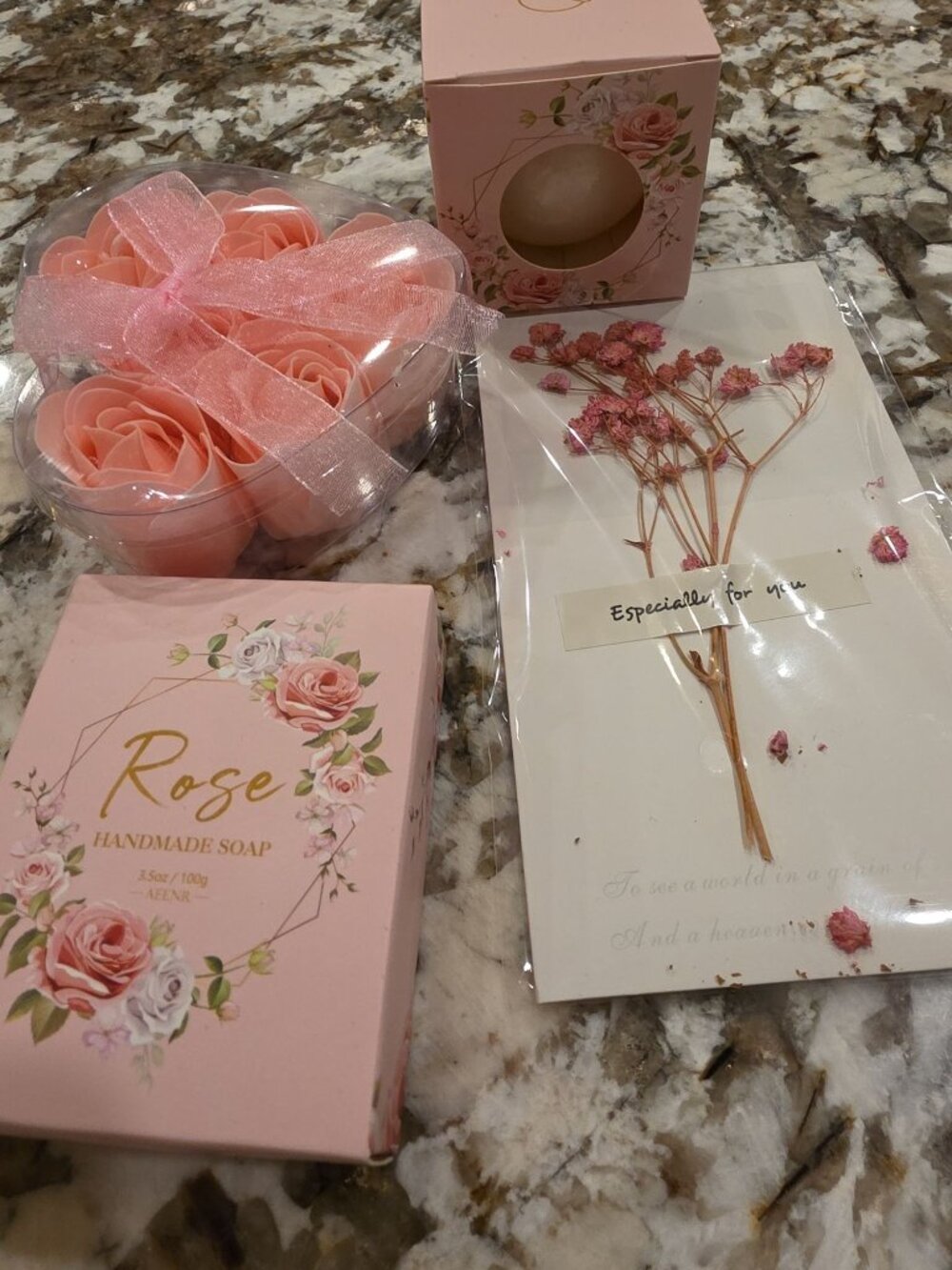 Pink Rose Self Care Gift Set - Bath Bomb, Handmade Soap, Faux Roses - New - Picture 2 of 8